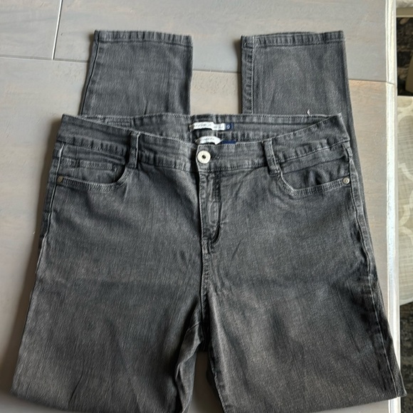 Bandolino Blu Gray Jeans - Size 12 - Picture 1 of 11